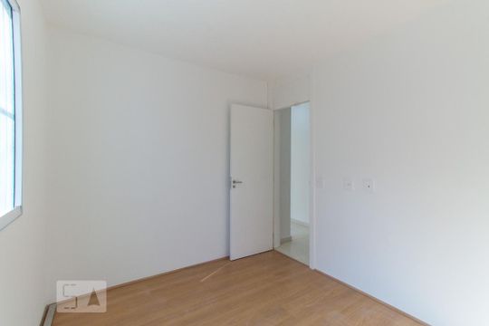 Quarto 2 de apartamento para alugar com 2 quartos, 44m² em Sampaio, Rio de Janeiro