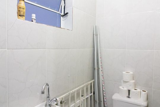 Lavabo de casa para alugar com 3 quartos, 250m² em Vila Moreira, Guarulhos