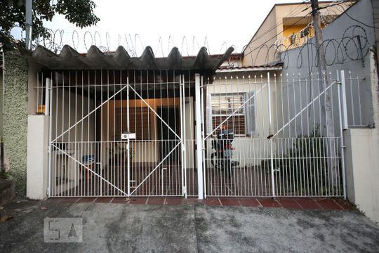 Fachada de casa à venda com 2 quartos, 90m² em Vila Congonhas, São Paulo