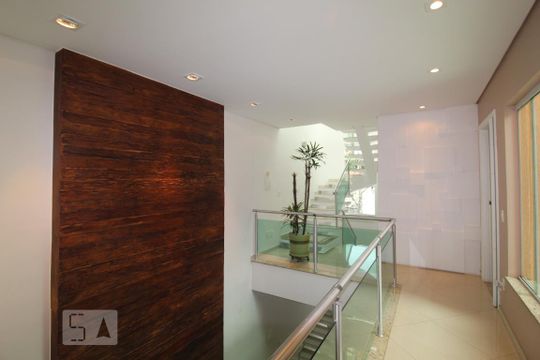 Hall  de casa à venda com 3 quartos, 475m² em Rudge Ramos, São Bernardo do Campo