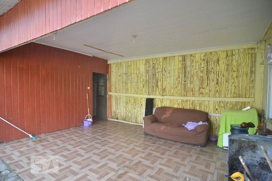 Garagem de casa à venda com 3 quartos, 92m² em Olaria, Canoas