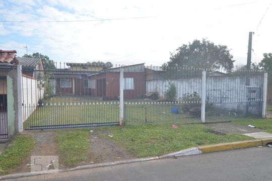 Fachada de casa à venda com 3 quartos, 92m² em Olaria, Canoas