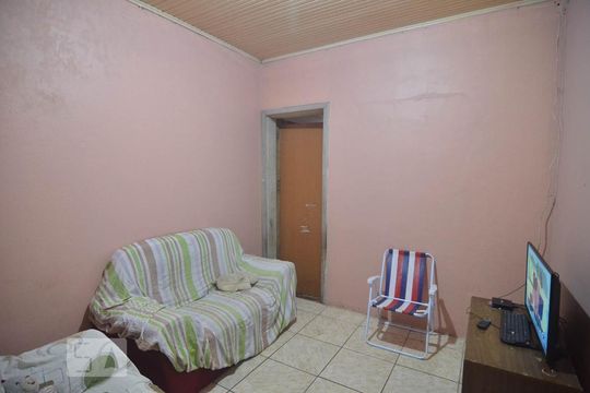 Sala de casa à venda com 3 quartos, 92m² em Olaria, Canoas