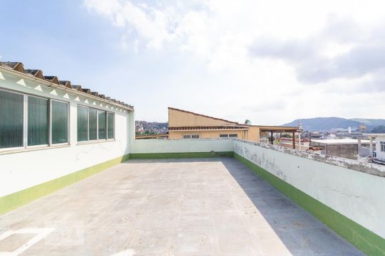 Terraço de casa à venda com 4 quartos, 270m² em Piedade, Rio de Janeiro