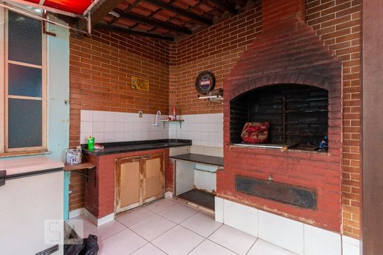 Churrasqueira de casa à venda com 4 quartos, 270m² em Piedade, Rio de Janeiro