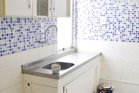 Cozinha de apartamento para alugar com 1 quarto, 50m² em Barra, Salvador