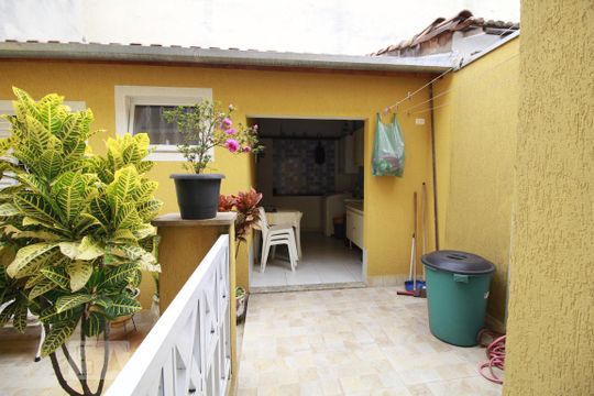 Área Externa de casa à venda com 4 quartos, 160m² em Ipiranga, São Paulo