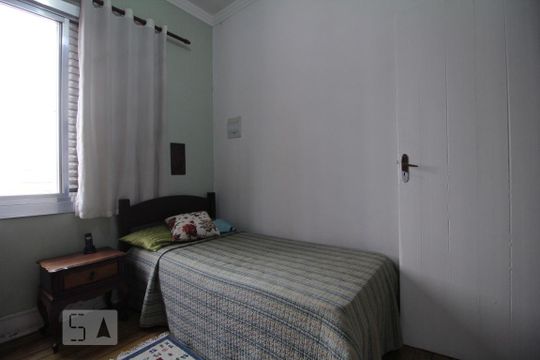 Quarto de casa à venda com 4 quartos, 160m² em Ipiranga, São Paulo