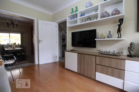 Sala de casa à venda com 4 quartos, 160m² em Ipiranga, São Paulo