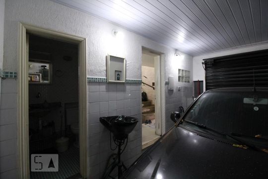 Garagem de casa à venda com 4 quartos, 160m² em Ipiranga, São Paulo