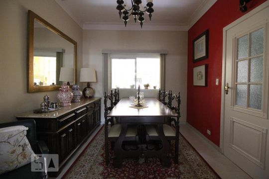 Sala de casa à venda com 4 quartos, 160m² em Ipiranga, São Paulo