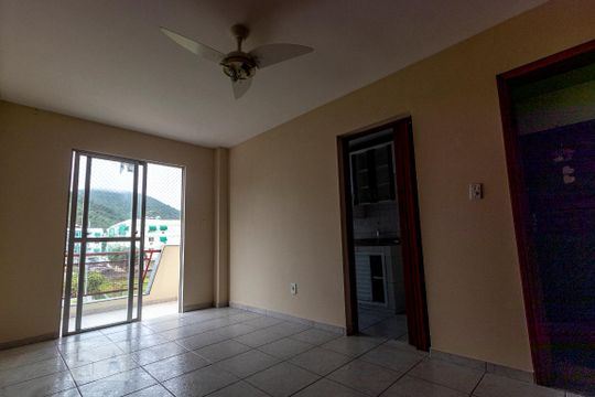 Apartamento para alugar com 2 quartos, 60m² em Jardim Sulacap, Rio de Janeiro