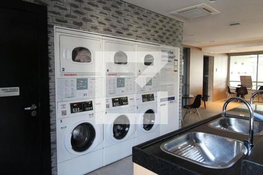 Área Comum - Lavanderia de kitnet/studio à venda com 1 quarto, 24m² em Indianópolis, São Paulo