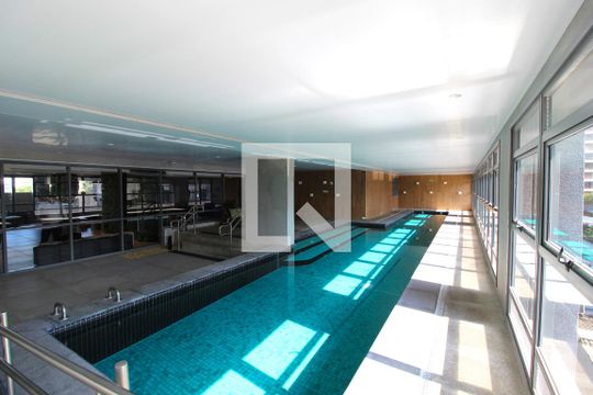 Área Comum - Piscina de kitnet/studio à venda com 1 quarto, 24m² em Indianópolis, São Paulo