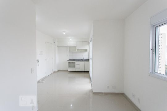 Studio - Quarto de kitnet/studio para alugar com 1 quarto, 27m² em Brás, São Paulo