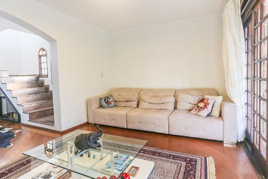 Sala de Estar de casa à venda com 3 quartos, 332m² em Quitaúna, Osasco