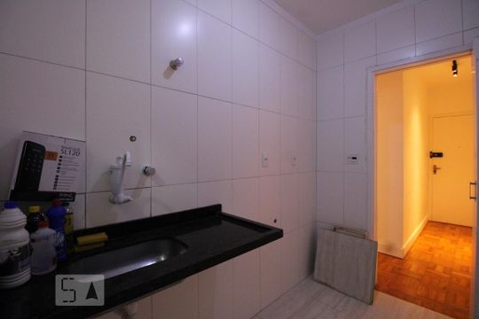Cozinha de apartamento para alugar com 1 quarto, 37m² em Boqueirão, Santos