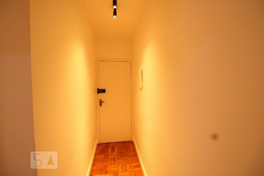 Corredor de apartamento para alugar com 1 quarto, 37m² em Boqueirão, Santos