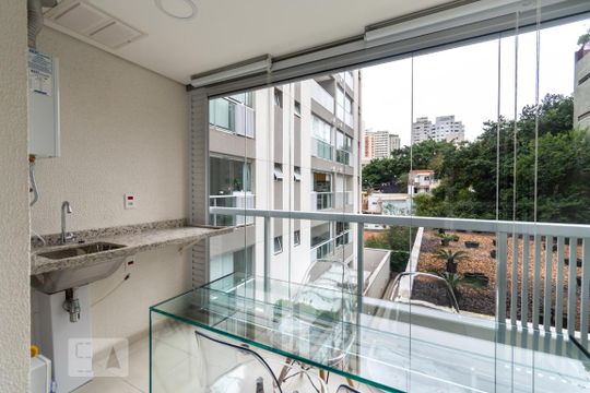 Varanda de kitnet/studio para alugar com 1 quarto, 31m² em Sumaré, São Paulo