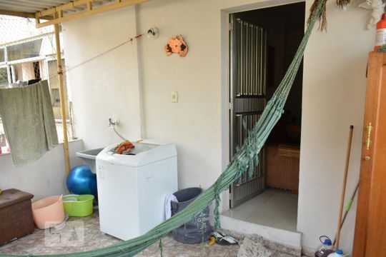 Varanda com churrasqueira e area de serviço de apartamento à venda com 3 quartos, 110m² em Jardim Guanabara, Rio de Janeiro