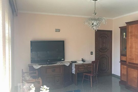 Sala de casa à venda com 4 quartos, 250m² em Vila Regente Feijó, São Paulo