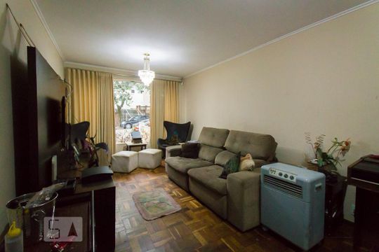 Casa à venda com 3 quartos, 226m² em Saúde, São Paulo