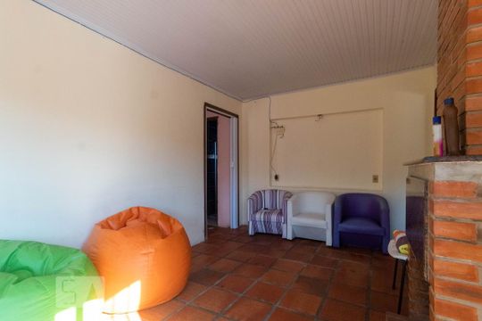 Sala de Estar 2 de casa de condomínio à venda com 3 quartos, 160m² em Medianeira, Porto Alegre