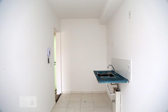 Cozinha de apartamento para alugar com 2 quartos, 140m² em Parque Assunção, Taboão da Serra
