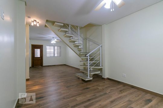 Sala de casa à venda com 3 quartos, 170m² em Vila Gomes Cardim, São Paulo