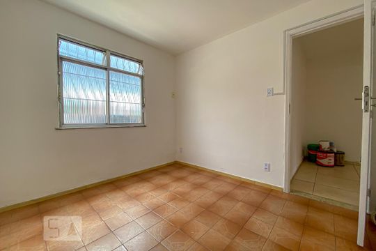 Quarto 2 de apartamento para alugar com 2 quartos, 60m² em Penha Circular, Rio de Janeiro