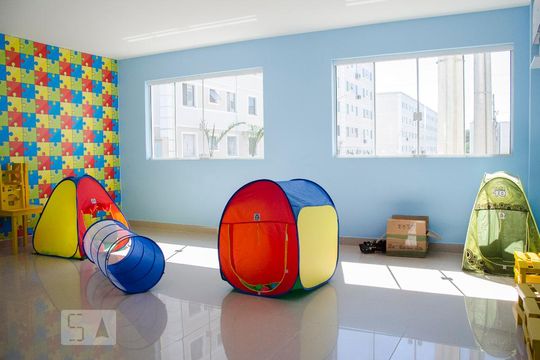 Espaço kids de apartamento para alugar com 2 quartos, 43m² em São José, Canoas