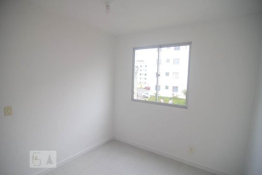 Quarto 2 de apartamento para alugar com 2 quartos, 43m² em São José, Canoas
