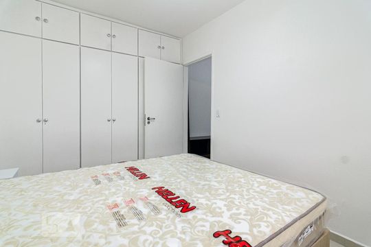 Quarto de apartamento para alugar com 1 quarto, 38m² em Vila Madalena, São Paulo
