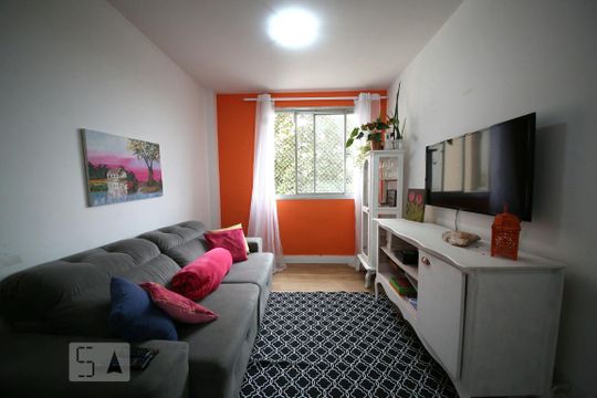 Sala  de apartamento à venda com 3 quartos, 67m² em Vila Constança, São Paulo