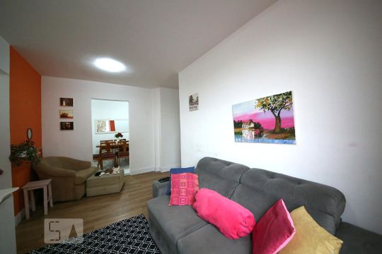 Sala  de apartamento à venda com 3 quartos, 67m² em Vila Constança, São Paulo
