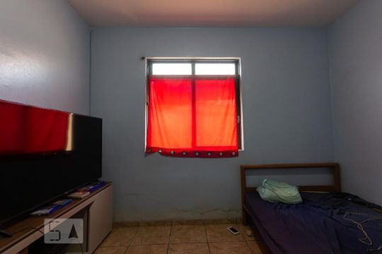 Quarto 1 de casa para alugar com 3 quartos, 185m² em Santa Monica, Belo Horizonte