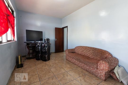 Casa para alugar com 3 quartos, 185m² em Santa Monica, Belo Horizonte