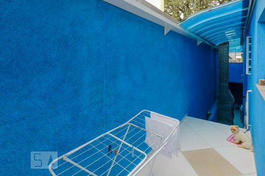 Quintal de casa à venda com 3 quartos, 179m² em Vila Brasílio Machado, São Paulo
