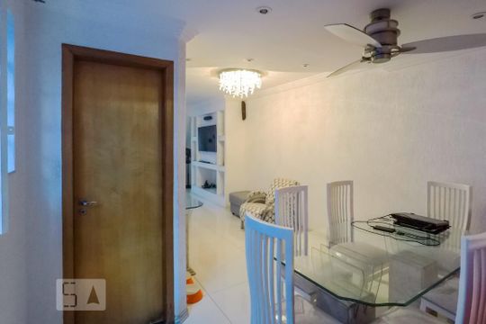 Sala de casa à venda com 3 quartos, 179m² em Vila Brasílio Machado, São Paulo