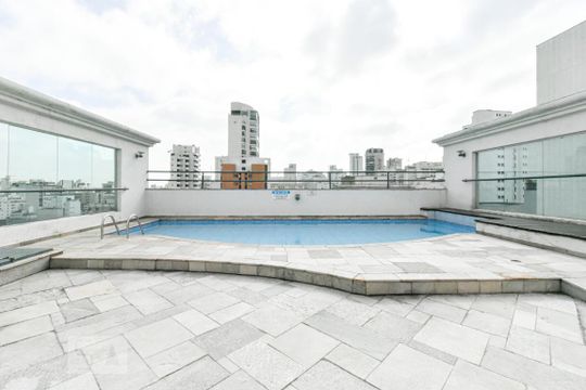 Piscina de apartamento para alugar com 1 quarto, 45m² em Jardim Paulista, São Paulo