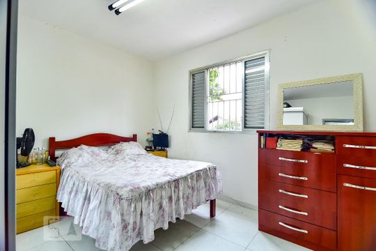 Quarto 1 de casa à venda com 2 quartos, 99m² em Vila do Bosque, São Paulo