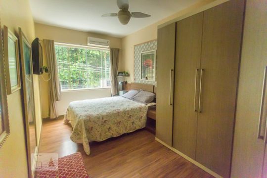 Quarto 1 de casa de condomínio à venda com 3 quartos, 380m² em Freguesia de Jacarepaguá, Rio de Janeiro