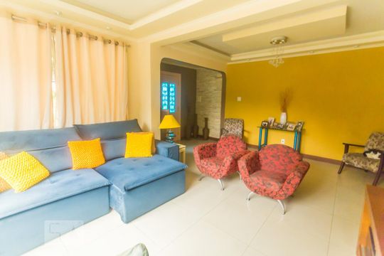 Sala de casa de condomínio à venda com 3 quartos, 380m² em Freguesia de Jacarepaguá, Rio de Janeiro