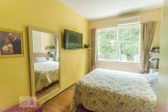 Quarto 1 de casa de condomínio à venda com 3 quartos, 380m² em Freguesia de Jacarepaguá, Rio de Janeiro