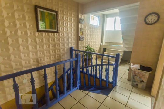 Escadas de casa de condomínio à venda com 3 quartos, 380m² em Freguesia de Jacarepaguá, Rio de Janeiro