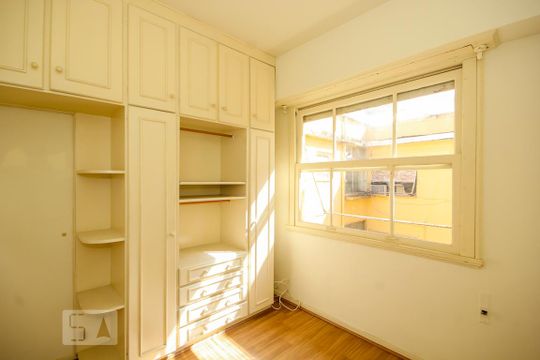 Quarto 2 de apartamento para alugar com 4 quartos, 147m² em Copacabana, Rio de Janeiro
