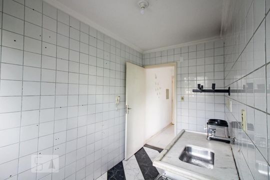 Cozinha de apartamento para alugar com 2 quartos, 46m² em Jardim da Glória, Cotia