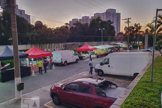 Área comum - Feira livre de apartamento para alugar com 2 quartos, 60m² em Tatuapé, São Paulo