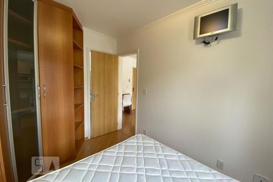 Suíte  de apartamento para alugar com 1 quarto, 40m² em Vila Andrade, São Paulo