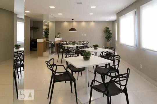 Área comum de kitnet/studio para alugar com 1 quarto, 29m² em Bela Vista, São Paulo